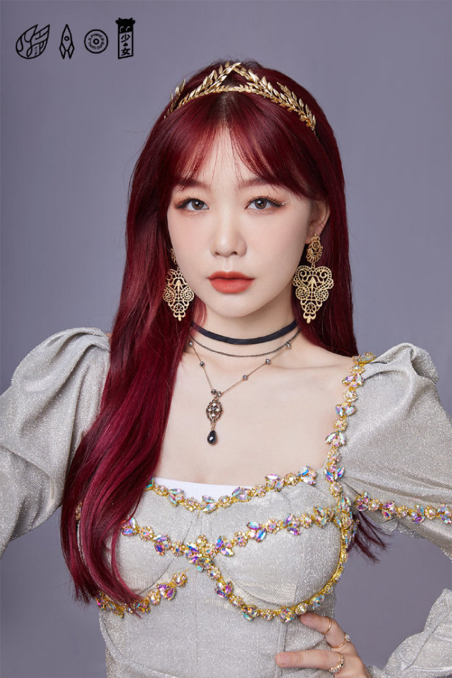 造型|火箭少女101白金女神造型,傅菁超A,李紫婷缺席