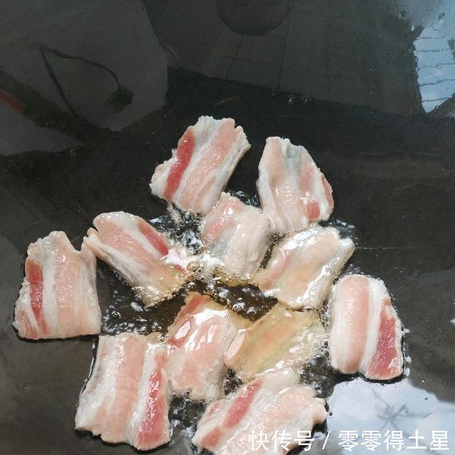 西红柿|炒花菜时加上它,营养美味还好看