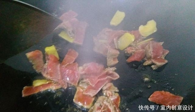  食材|5分钟出锅，3种食材1锅出，天越热越馋它，次次空盘吃不腻