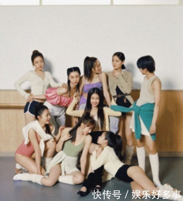  明星|赵小棠当众整理内衣为了出道竟然可以如此不自爱