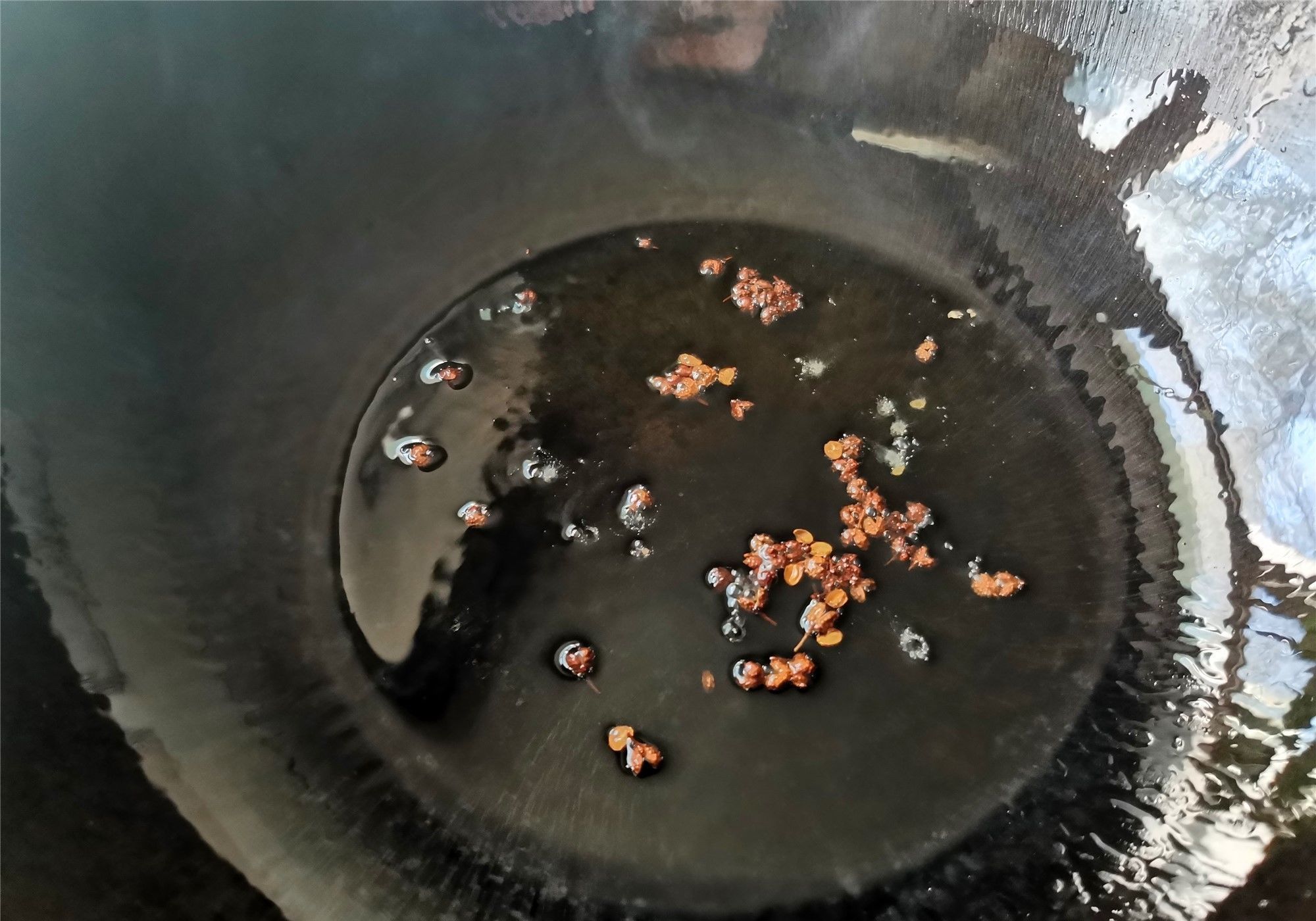 人体吸收|黄豆芽怎样做好吃,这个家常做法特香,不用放肉,佐酒下饭都不错