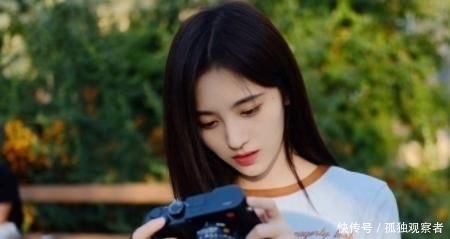 不少|赵丽颖、鞠婧祎、赵露思、宋祖儿谁更符合“小白花”长相？