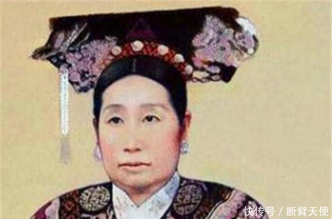 嫩照|据说慈禧是清朝第一美女,瞧瞧她18岁的嫩照,我反正是信了