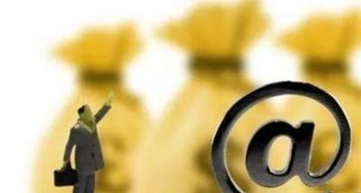 真的|网贷逾期,催收员让我单独转账,就给我免滞纳金和利息,真的吗