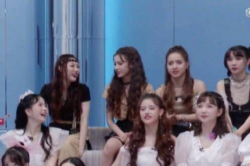 易高|学生在使用易高台词时,谁注意他们的表达比龚斗戏强