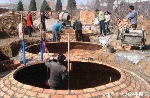  清理|农村“红极一时”的沼气池，为何如今不见踪迹？老农说出大实话