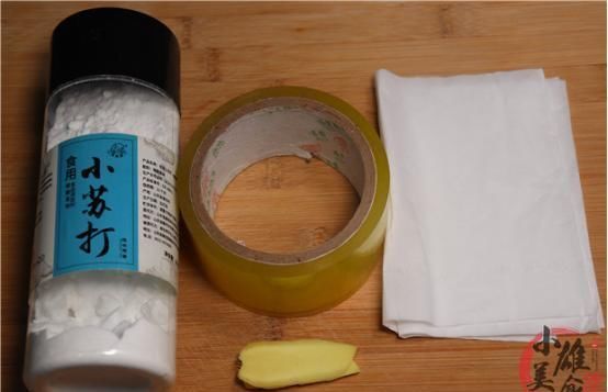 生姜|不管多难存放的大蒜,只要撒一把,放久都不干瘪发芽,方法太赞了