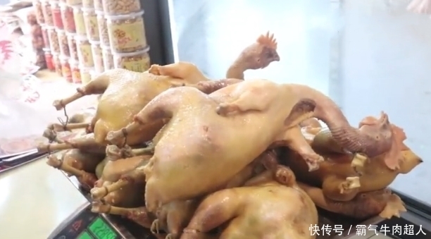 回头客|大娘卖30年“桶子鸡”,20元一只,没有回头客,邻摊:谁吃谁傻!