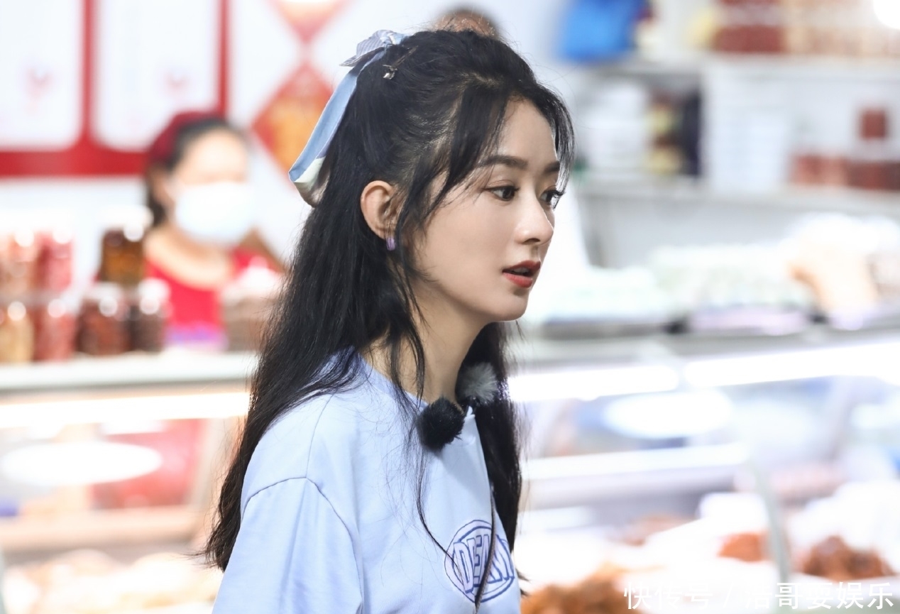 蔡徐坤|《奔跑吧》蔡徐坤,热度超《中餐厅》赵丽颖,成最热真人秀嘉宾!