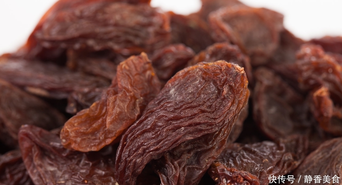  干果|吃葡萄干时，需要水洗吗？多数人都做错，不懂相当于白吃！