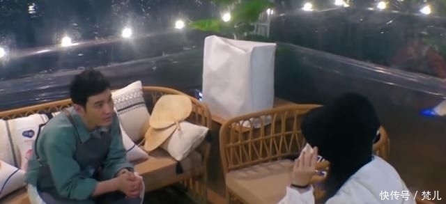  弹幕|《中餐厅》赵丽颖喝完中药后，提前睡觉被恶剪，弹幕尽显人性丑恶