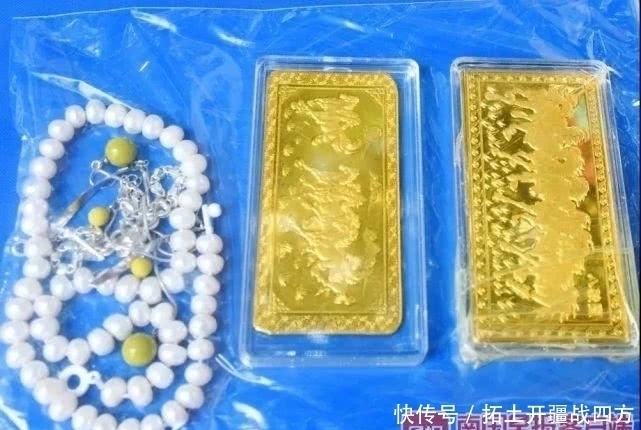 北海|北海一火锅店内16名“老总”被一锅端高档小车、金条当场被扣