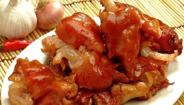  炖猪蹄|猪蹄怎么能腌透？如果你掌握了这些技巧，你还可以做美味炖猪脚