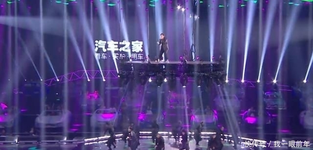 黄晓明|芒果818晚会如大型蹦迪现场,黄晓明跳舞似抽筋,王一博嗨翻全场