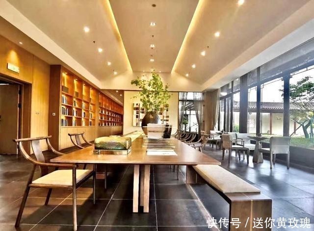  休闲娱乐|老年人休闲游乐，请走进一亩芳华康养小镇