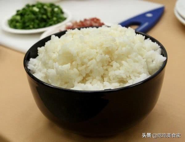 陷入|同样三餐吃米饭,为什么我们胖子多而日本却很少看完我陷入沉思