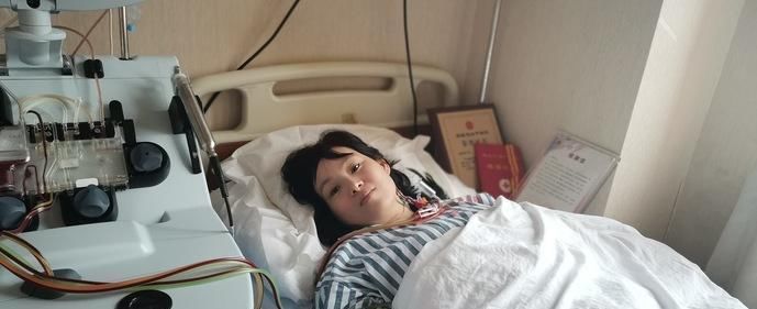 医院|“她连尿都解不出来”,19岁漂亮女孩被男友送往医院,无知坑人