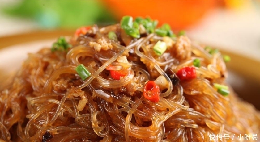  粉丝|59岁大厨说: 炒粉丝时, 别焯水后就炒! 少了这1步, 粉丝肯定粘锅