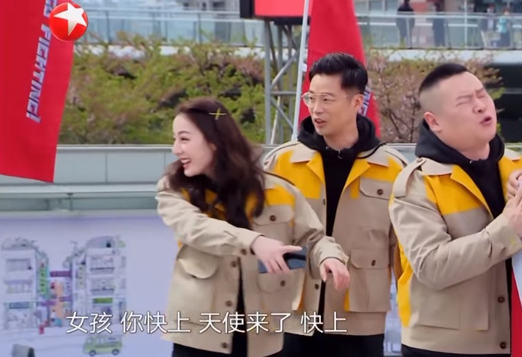  极限男团|张艺兴为何离开《极挑》除了自身行程满，还有个原因跟邓伦有关