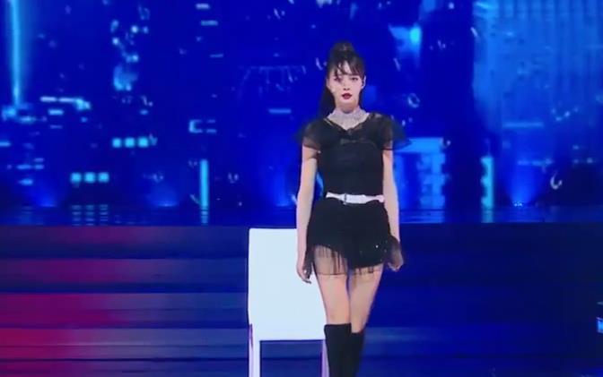 冠军候选团|《浪姐》第十期,复活换位赛上演,阿朵令人惊艳,朱婧汐让人感动