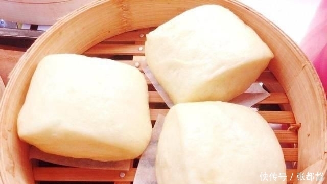  烙饼|不管蒸馒头还是烙饼，发面只加酵母是大忌！加这2样，分分钟溢盆