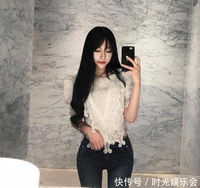  身材|牛仔裤的穿搭让你展现独特魅力，增添活泼感