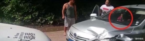  撞到|女司机撞到怀双胞胎孕妇，孕妇索赔5000遭拒，车主：我最多出1000