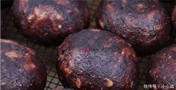 猪血丸子|看了没食欲，一吃就停不下来的4种中国特产，这就是“不可貌相”