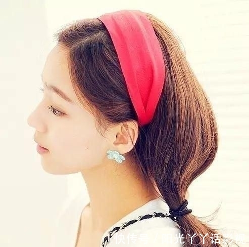 摆脱|碎发太多怎么办?撩上去 扎个清爽扎发 摆脱烦人杂乱!