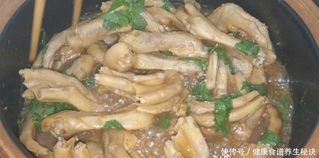 传统|客家传统美食粉尘鸭脚!教你正宗做法,入味喷香,越嚼越过瘾