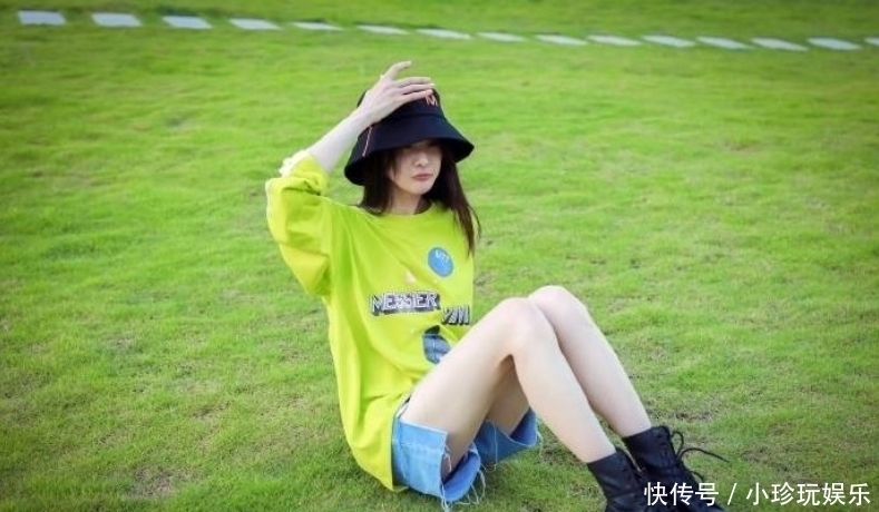 来看的话|郑爽录制新综艺手机掉湖里,看到第一秒反应:真的既心疼又好笑!