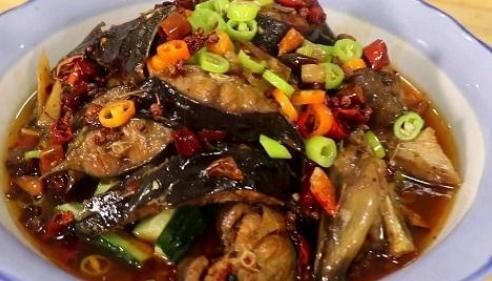 酱香鲶鱼|全身都是宝的鱼,营养比鲫鱼还高,八块钱一斤却很少有人买