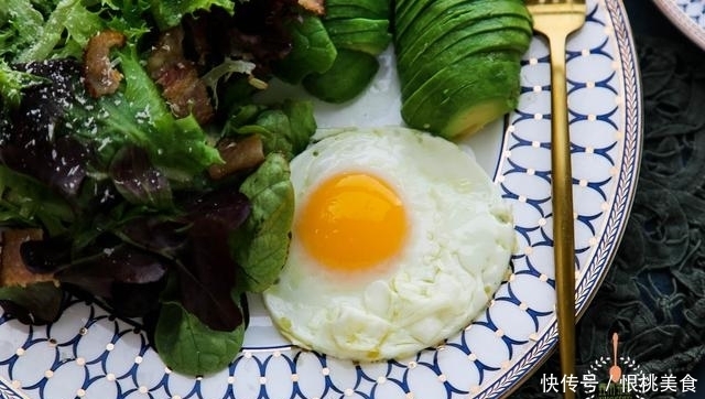  适合|最适合白领的早餐，简单花上几分钟，就可以充分享受小资般的生活