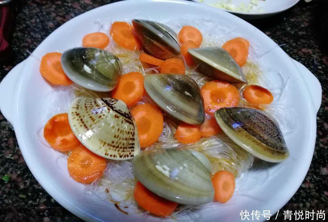 鲜甜|青蛾蒸粉丝，鲜甜美味，一点也不浪费