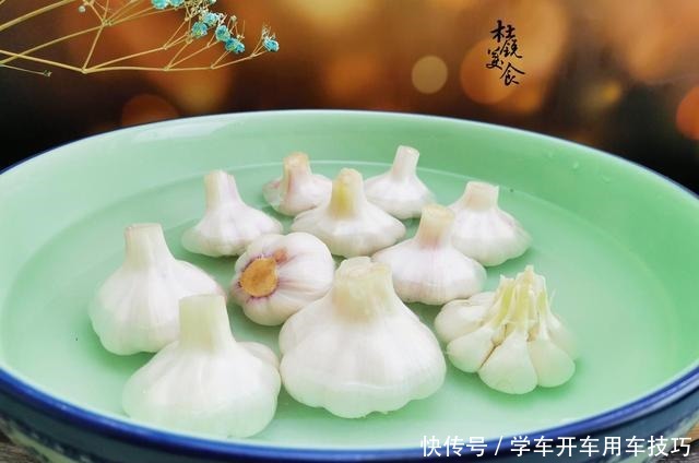 美味|鲜蒜季，这小菜不能错过，30多年腌菜方揭秘，腌出美味酱蒜