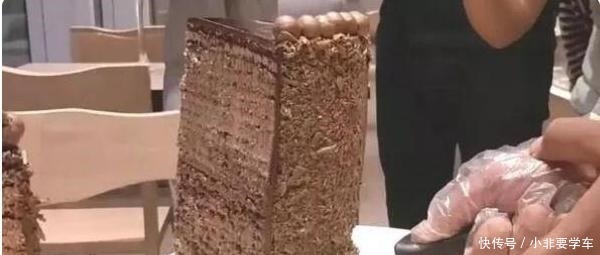 蛋糕店|外国某蛋糕店,10分钟吃完1块蛋糕,可终身免单,网友来中国呀