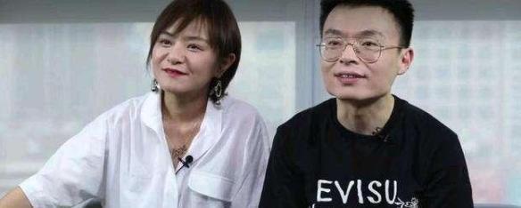  过成|脱口秀王思文与程璐过成兄弟，吐槽爱“吃软饭”，网友：段子成真