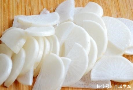 萝卜|学会饭店腌萝卜技巧,不用等十天半月,当天腌当天吃,简单还脆爽