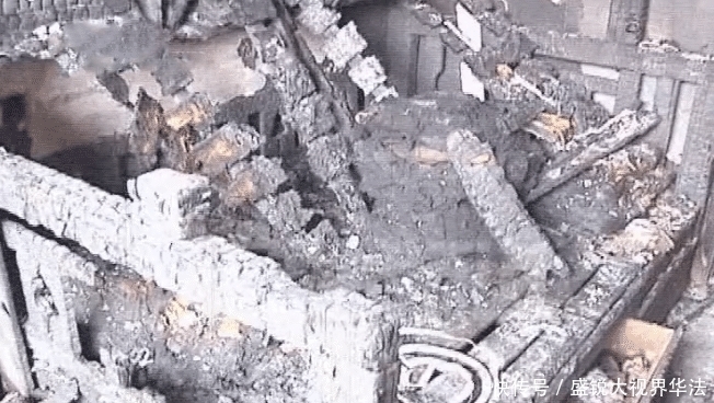  物业人员|女子家失火打开消防栓却没水 消防通道还被堵 物业给出了几种解释