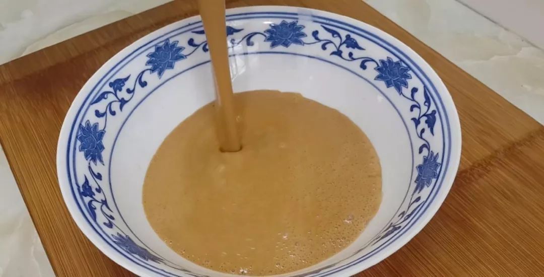 米糕|四勺红糖和一碗米饭,比没有水煮的米糕好十倍,你吃得越多,你就越想吃