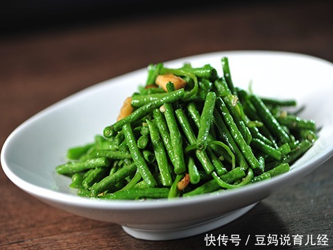 小孩|家有12岁以下的小孩,一定多吃这三种蔬菜,年年多长高几厘米