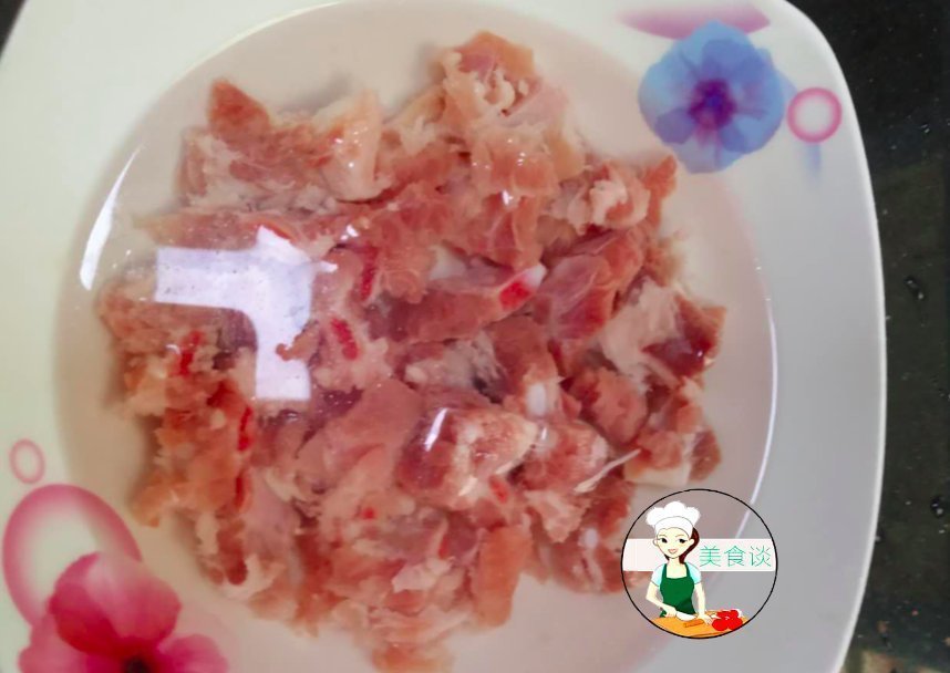 入秋|入秋后,排骨和此是绝配,蒸着吃最香,鲜香营养,大人孩子都爱吃