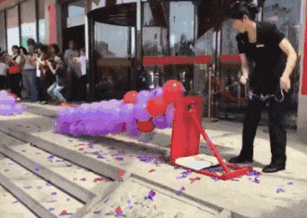  闺蜜|搞笑GIF：防火防盗防闺蜜，这句话还是很有道理的