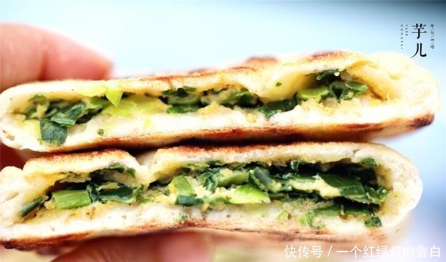 懒人|懒人早餐新吃法,比做韭菜盒子更简单,一卷一煎,香酥可口吃不够