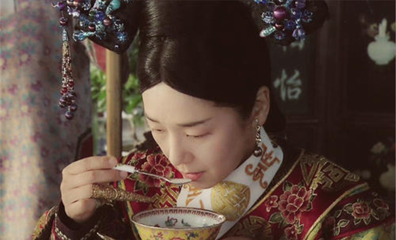  进献|慈禧胃疼，大厨为拍马屁进献一汤，慈禧得知原料后杀了他