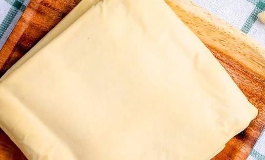 喜欢|必备菜,不用炸不用蒸,焯水后浇上料汁就能吃,亲戚朋友喜欢