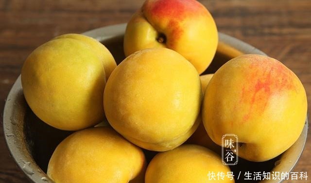 酸甜|自制黄桃果酱,营养丰富,酸甜开胃零添加,用来抹面包超好吃!