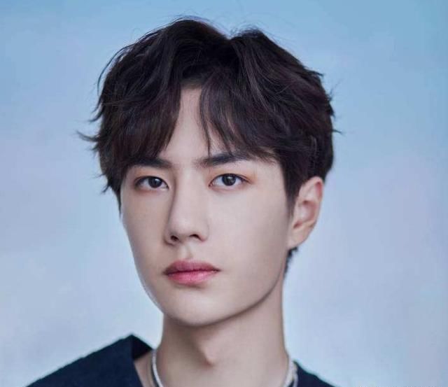  成功|王一博踢馆《夏日冲浪店》，首次挑战便成功，这次热搜实至名归