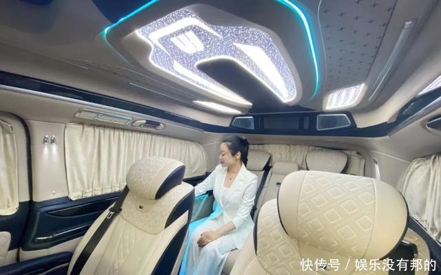 威霆|同样的外观内饰,价差高达30万,你会选奔驰威霆还是V级?