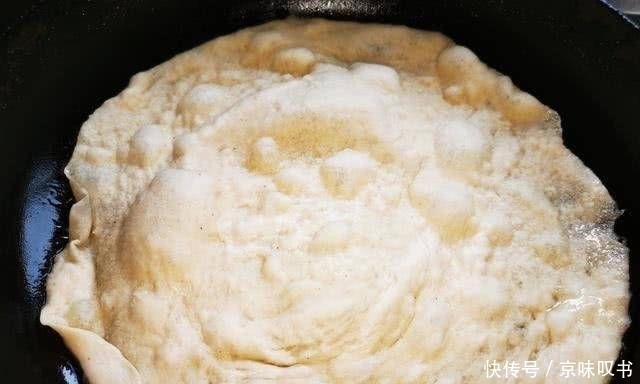  馒头|早餐饼的新方法比馒头软，比油条更健康。很简单。